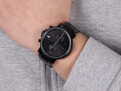 Foto 7 | Foto 7 | Reloj Tommy Hilfiger Hombre Daniel 1710414 Caja Redonda 44mm Diámetro Acero Inoxidable Cierre Desplegable Movimiento Cuarzo