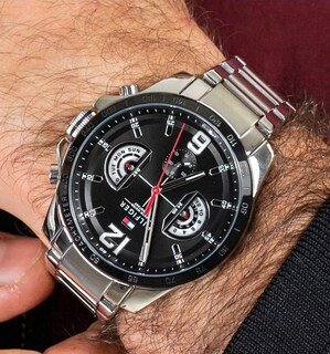 Foto 8 | Foto 8 | Reloj Tommy Hilfiger Hombre Decker 1791472 Caja Redonda 44mm Diámetro Acero Inoxidable Cierre Desplegable Movimiento Cuarzo