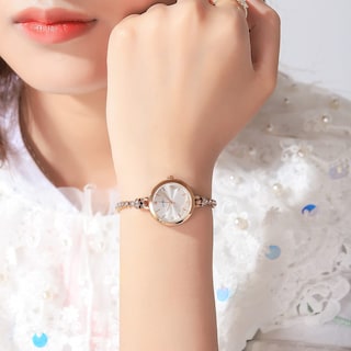 Foto 6 | Foto 6 | Venta Internacional - Reloj Tonnier Dress Analog Quartz Para Mujer Con Brazalete De Diamantes