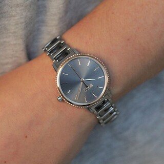Foto 8 | Foto 8 | Reloj Hugo Boss Mujer Signature 1502569 Caja Redonda 34mm Diámetro Acero Inoxidable Cierre Desplegable Movimiento Cuarzo