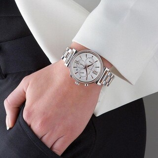 Foto 4 | Foto 4 | Reloj Michael Kors Mujer Sofie Mk6558 Caja Redonda 47mm Diámetro Acero Inoxidable Cierre Desplegable Movimiento Cuarzo