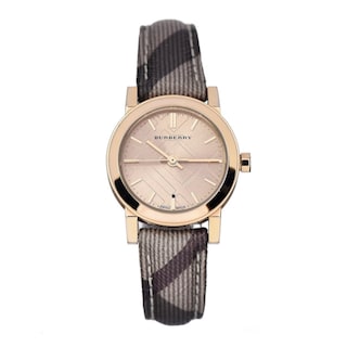 Foto 1 | Foto 1 | Reloj Burberry Mujer The City Bu9236 Caja Redonda 26mm Diámetro Acero Inoxidable Cierre Hebilla Movimiento Cuarzo Dial Oro