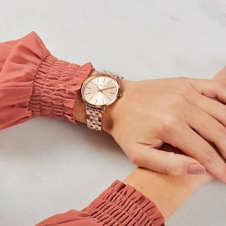 Foto 8 | Foto 8 | Reloj Michael Kors Mujer Pyper Mk3897 Caja Redonda 38mm Diámetro Acero Inoxidable Cierre Desplegable Movimiento Cuarzo