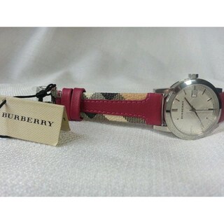 Foto 5 | Foto 5 | Reloj Burberry Mujer Classic Bu9149 Caja Redonda 34mm Diámetro Acero Inoxidable Cierre Hebilla Movimiento Cuarzo Dial Blanco