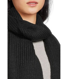 Foto 3 | Foto 3 | Bufanda Ugg De Acanalado Grueso, Unisex, De Piel Negra, Con Logotipo De 22 X 198 Cm - Venta Internacional.