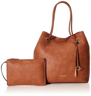 Foto 3 | Foto 3 | Bolso De Mano Calvin Klein Gabrianna Novelty Caramel Vegan Leather - Venta Internacional.