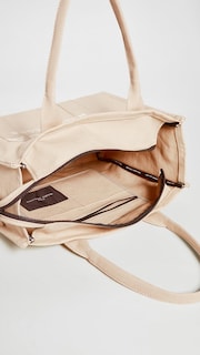 Foto 5 | Foto 5 | Bolso Marc Jacobs The Large De Lona Beige/canela Para Mujer - Venta Internacional.