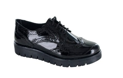 Foto 1 | Foto 1 | Zapatos para Niña Coqueta Charol con Agujetas Negro