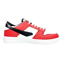 Calzado Urbano Con Suela Robusta Y Look Atemporal