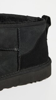 Foto 5 | Foto 5 | Bota Ugg Classic Ultra Mini Negro para Hombre - Venta Internacional.