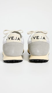 Foto 3 | Foto 3 | Tenis Veja Rio Branco Gris Claro para Mujer - Venta Internacional