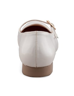 Foto 3 | Foto 3 | Flat De Charol Crema Con Correa Ajustable Para Mujer