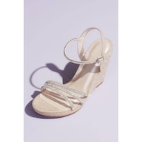 Sandalias Con Plataforma Y Aplicación De Cristales David's Bridal Beige