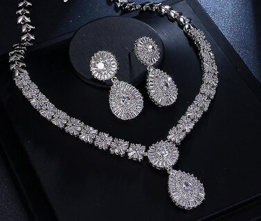Foto 2 | Foto 2 | Juego De Joyas Huoguo: Colgantes Circonitas Cúbicas Oro Blanco - Venta Internacional.