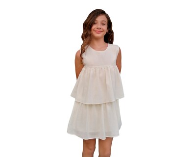Foto 1 | Foto 1 | Vestido Pata Niña Carana En Algodón Color Beige, Sin Mangas, Corte Pecho Con Dos Olanes