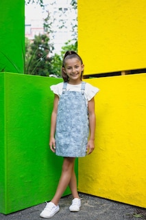 Foto 2 | Foto 2 | Conjunto De Atuendo Bluey Bingo Chloe Con Estampado Floral Para Niñas De 6 Años - Venta Internacional.
