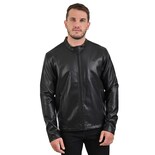 Chamarra Lee Para Hombre En Piel Sintética Negro Con Detalles Amarillos.