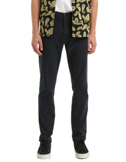 Foto 1 | Foto 1 | Pantalón Levi’s XX Chino Standard Taper Negro para Hombre