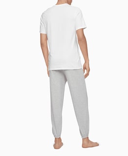 Foto 3 | Foto 3 | Camiseta Calvin Klein de Algodón Clásica Corte Ajustado Cuello en V para Hombre - Venta Internacional
