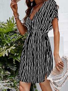 Foto 3 | Foto 3 | Vestido Encubierto Cupshe Con Cuello En V Y Cintura Elástica Y Manga Corta - Venta Internacional.