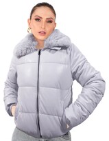 Chamarra Brillosa Acolchada Cuello Peluche Gris Claro Roosevelt A310