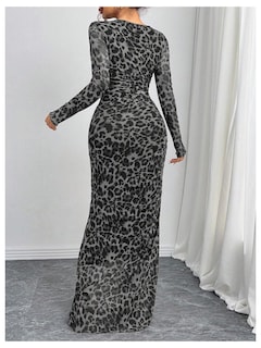 Foto 2 | Foto 2 | Vestido Largo Con Estampado De Guepardo Verdusa, Manga Larga, Gris, Para Mujer - Venta Internacional.