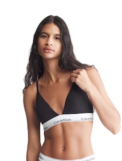 Foto 1 | Foto 1 | Bralette Calvin Klein con Forma Triangular Ligeramente Forrada - Venta Internacional
