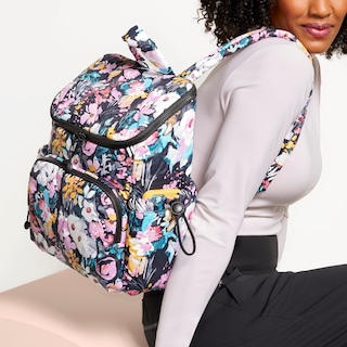 Foto 4 | Foto 4 | Mochila Vera Bradley de Nailon Negro Ultraligero - Venta Internacional