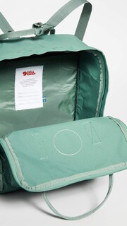 Foto 7 | Foto 7 | Mochila Fjällräven Kanken de Lona Lisa Verde Escarcha para Mujer - Venta Internacional