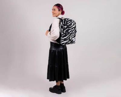 Foto 8 | Foto 8 | Mochila Grande 1818 Unisex Colors24 Negro