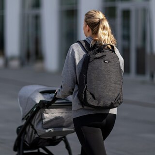 Foto 5 | Foto 5 | Mochila Para Cambiar Pañales Thule Negra Con Cambiador Y Bolsa Para Guardar Basura - Venta Internacional.