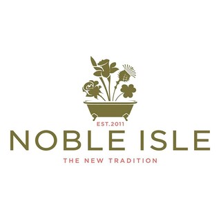Foto 2 | Foto 2 | Vela De Fragancia Fina De Lujo Noble Isle Whisky & Water - Venta Internacional.