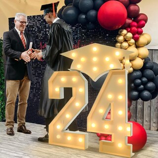 Foto 1 | Foto 1 | Decoración Con Números De Fiesta De Graduación De 2024, 1,4 M, Clase 2024 - Venta Internacional.