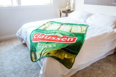Foto 6 | Foto 6 | Manta Toynk Claussen Kosher Dill Pickles, 115 X 152 Cm - Venta Internacional.