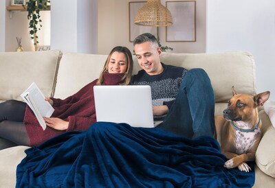 Foto 5 | Foto 5 | Forro Polar Para Ropa De Cama Blanket Utopia California King, Azul Marino, 300 G/m² - Venta Internacional.