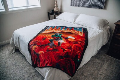 Foto 6 | Foto 6 | Manta De Forro Polar Just Funky Doom Clásica Y Acogedora 114 X 152 Cm - Venta Internacional.