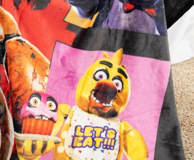 Foto 6 | Foto 6 | Manta Silver Buffalo Five Nights At Freddy's - Venta Internacional.