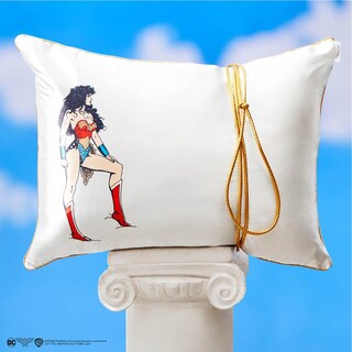 Foto 7 | Foto 7 | Funda De Almohada Kitsch Wonder Woman Satinada Más Suave Que La Seda - Venta Internacional.