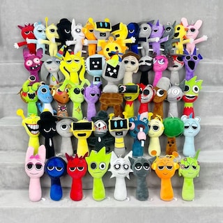 Foto 3 | Foto 3 | Almohada De Peluche Sprunki Para Fanáticos De Los Juegos De Terror (25 Cm), Color Gris - Venta Internacional.