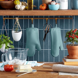 Foto 2 | Foto 2 | Juego De 2 Guantes De Cocina Kitchenaid De Silicona Suave Acanalada - Venta Internacional.