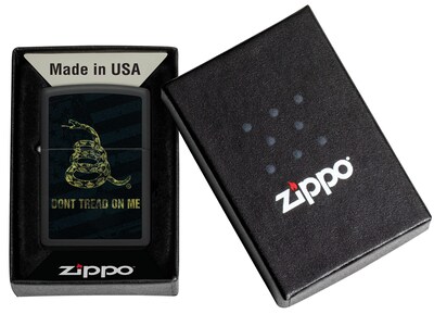 Foto 6 | Foto 6 | Mechero De Bolsillo Zippo Don't Tread On Me Con Diseño De Serpiente Y Bandera, Color Negro - Venta Internacional.