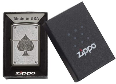 Foto 5 | Foto 5 | Tarjetero Zippo Spade Más Ligero Black Ice - Venta Internacional.