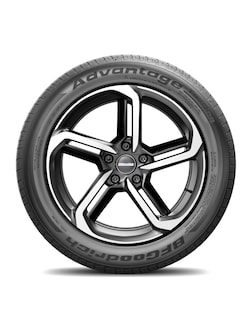 Foto 3 | Foto 3 | Llanta Bfgoodrich Advantage Touring 215/60 Rin 16
