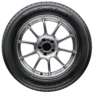 Foto 2 | Foto 2 | Llanta 175/70r14 84t Yokohama Bluearth Es32