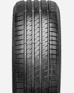 Foto 2 | Foto 2 | Llanta 225/40 R18 Sumitomo Htr Z5 92y
