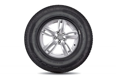 Foto 1 | Foto 1 | Llanta Michelin Agilis 3 RC 215/65 Rin 16 109/107T