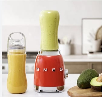 Foto 2 | Foto 2 | Licuadora Smeg 50's Retro Style Pbf01rdus Con 2 Velocidades, 600 Ml - Venta Internacional.