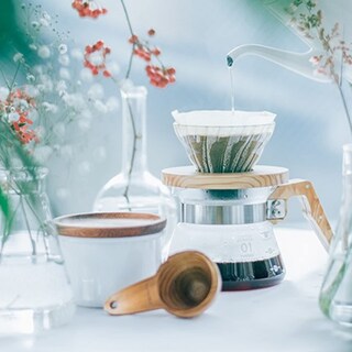 Foto 3 | Foto 3 | Gotero De Café Hario V60, Vidrio Resistente Al Calor, Madera De Olivo 01 - Venta Internacional.