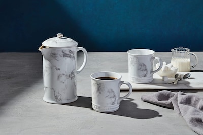 Foto 2 | Foto 2 | Prensa Francesa Le Creuset, Colección De Gres Y Mármol, 1 Litro - Venta Internacional.