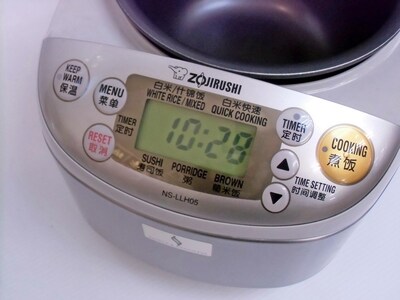 Foto 2 | Foto 3 | Arrocera Zojirushi Ns-llh05-xa 0.54l 220-230v 50/60hz - Venta Internacional.